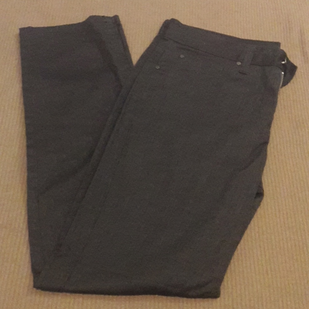 Perry Ellis Dress Pants